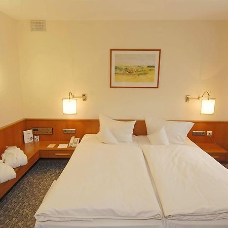 Balladins Superior Hotel Gutsmann Bad Bramstedt Værelse billede